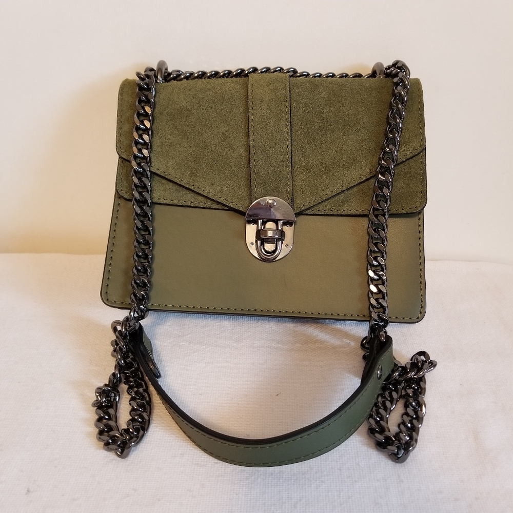 New Green Gunmetal Chain Leather Crossbody Bag